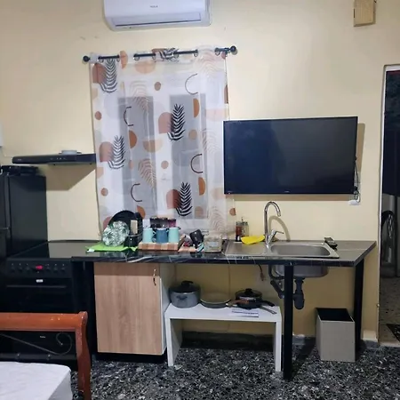 Terrace δώμα At Nikaia Metro I χρήση ταράτσας Apartment *