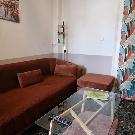 Apartment Terrace δώμα At Nikaia Metro I χρήση ταράτσας *