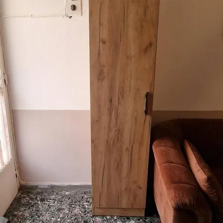 Terrace δώμα At Nikaia Metro I χρήση ταράτσας Apartment *